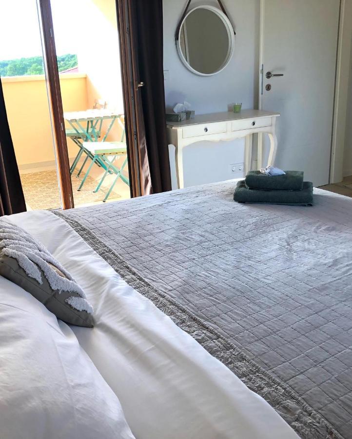 Private Villa "San Servolo House" With Sea View And Private Pool Buje Kültér fotó